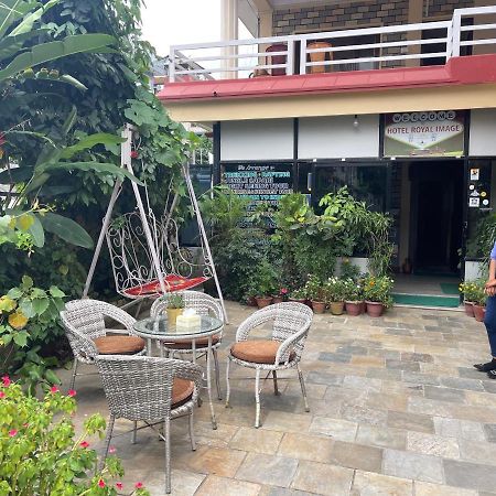 Hotel Royal Image Pokhara Esterno foto