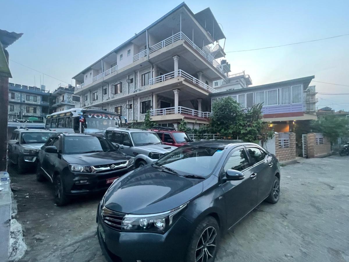 Hotel Royal Image Pokhara Esterno foto