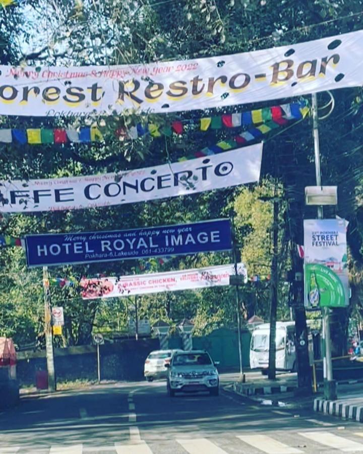 Hotel Royal Image Pokhara Esterno foto