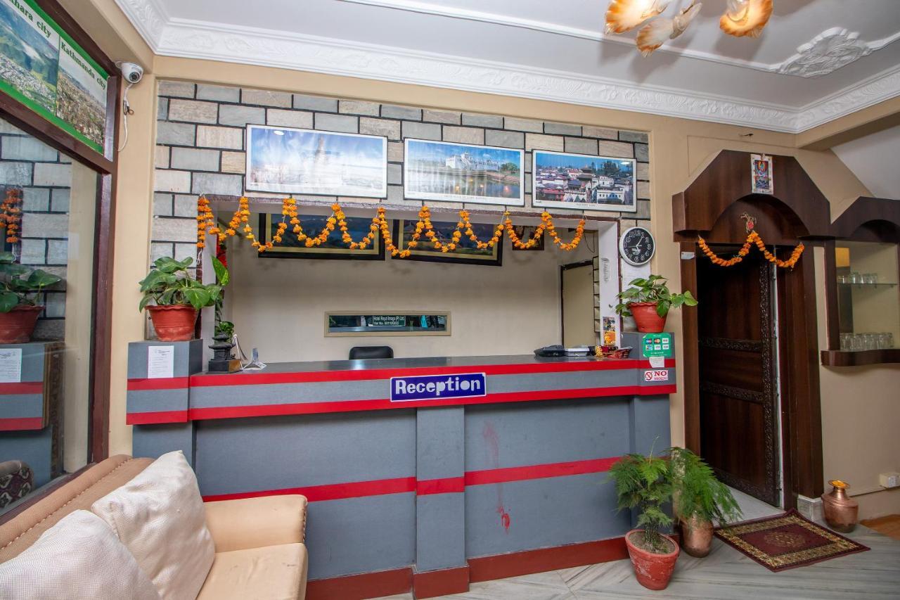 Hotel Royal Image Pokhara Esterno foto